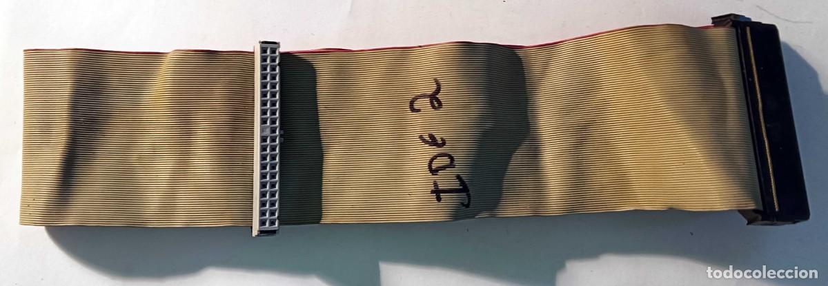 Segunda mano: CABLE DE DATOS PATA/IDE (FLAT RIBBON CABLE) - Pieza para retroinform&aacute;tica - Foto 1
