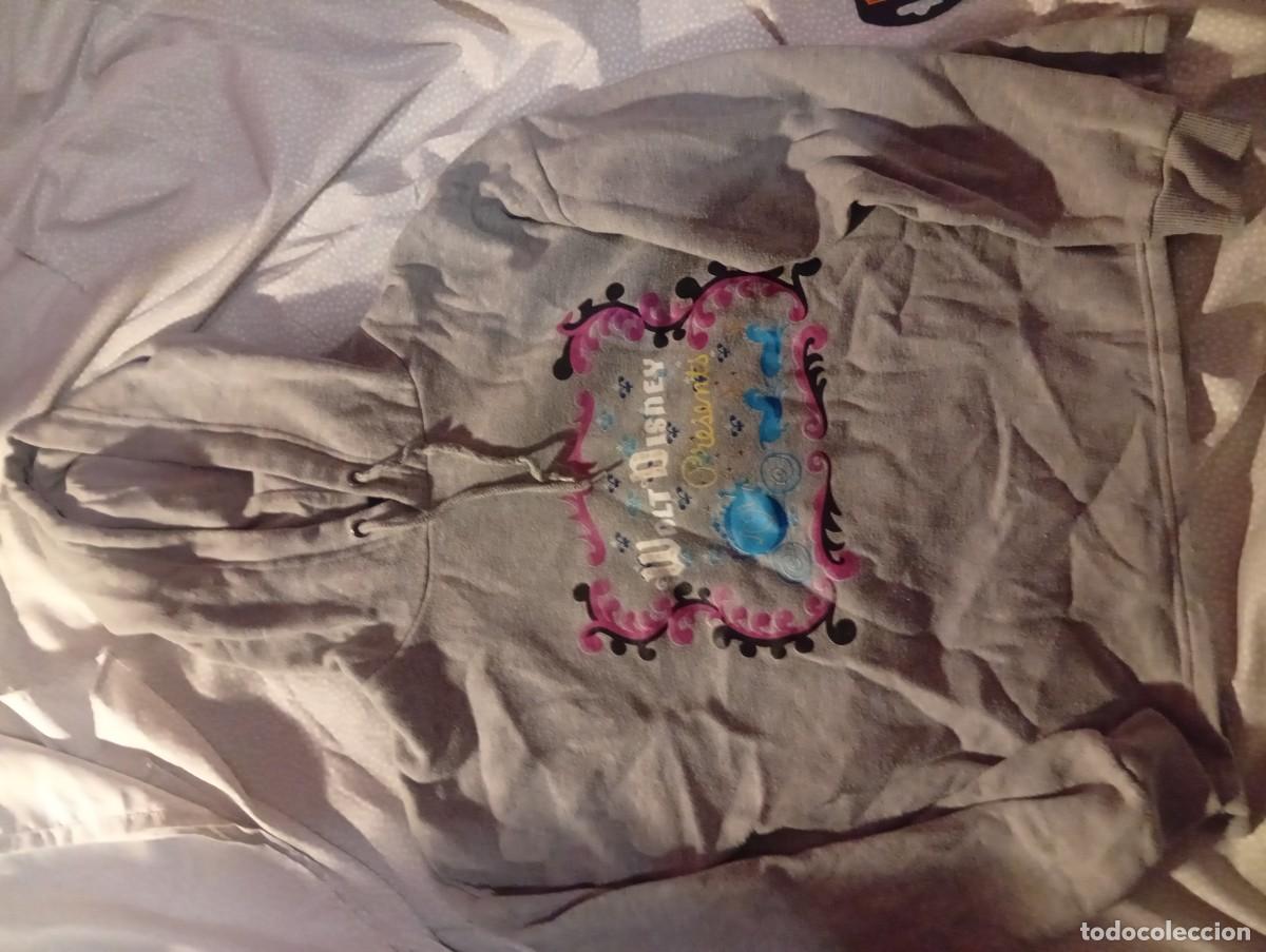 Segunda mano: Sudadera capucha....... - Foto 1