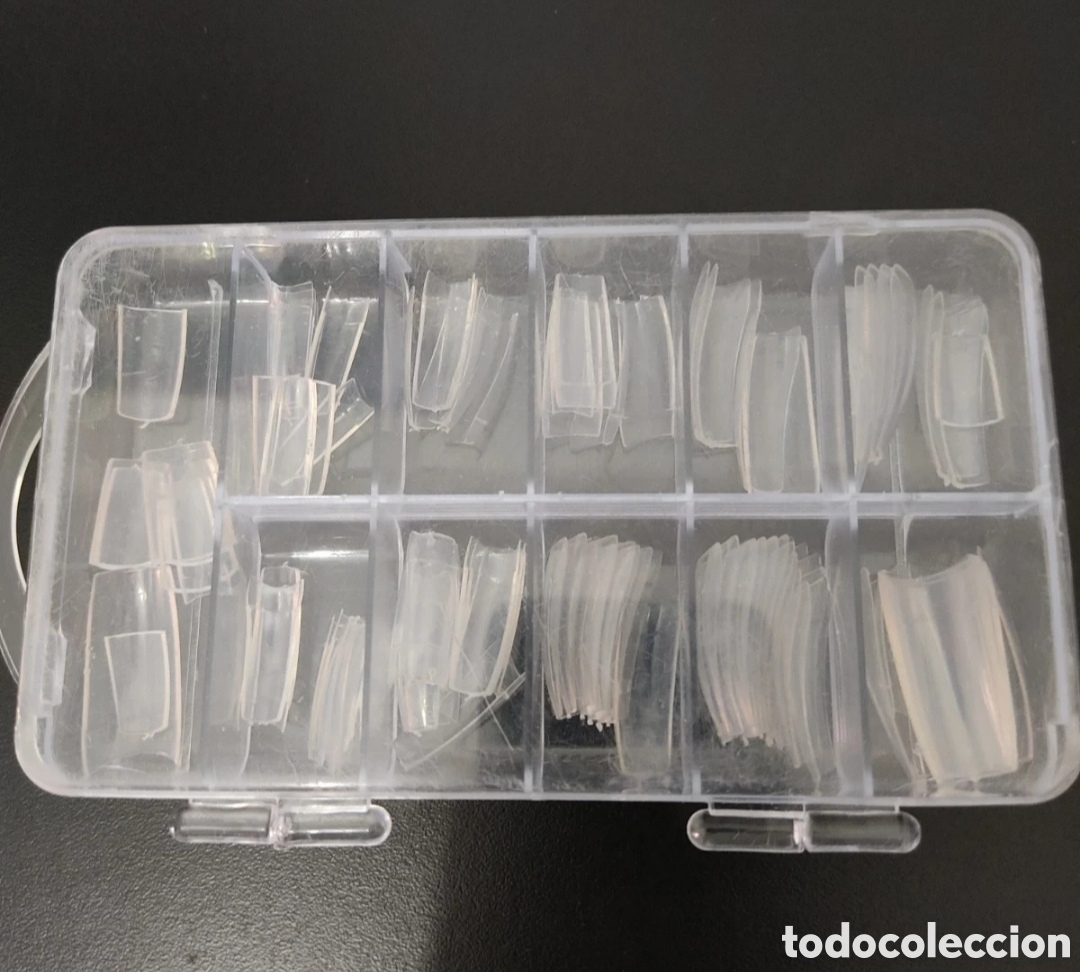 Segunda mano: Set de U&ntilde;as Postizas de Diferentes Tama&ntilde;os - Foto 3