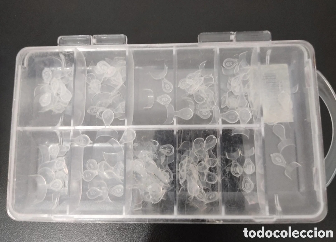 Segunda mano: Set de U&ntilde;as Postizas de Diferentes Tama&ntilde;os - Foto 8