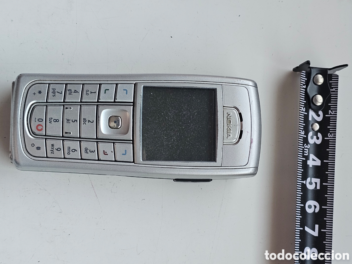 Segunda mano: M&oacute;vil Nokia 6230, NO FUNCIONA. - Foto 2