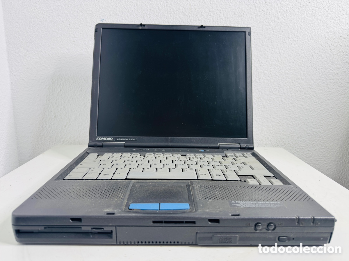 Segunda mano: Compaq Armada E500 Retro Vintage Laptop Computer Sin Comprobar - Foto 7