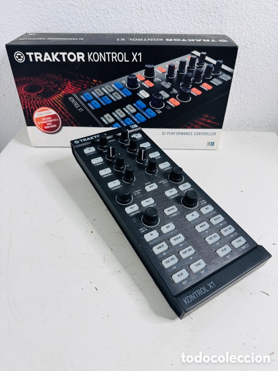 Segunda mano: Traktor Kontrol X1 DJ Performance Controller - Foto 1