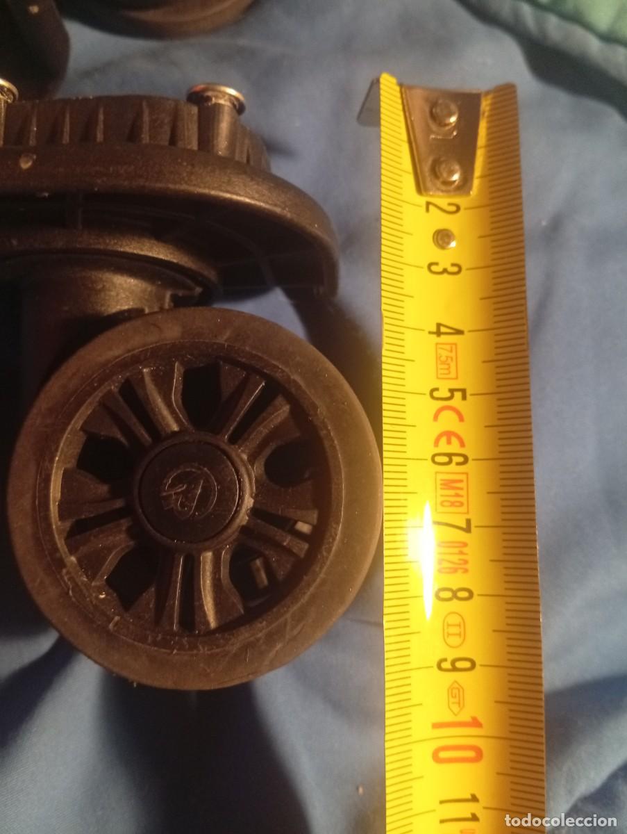 Segunda mano: Par de ruedas de maleta - Foto 10