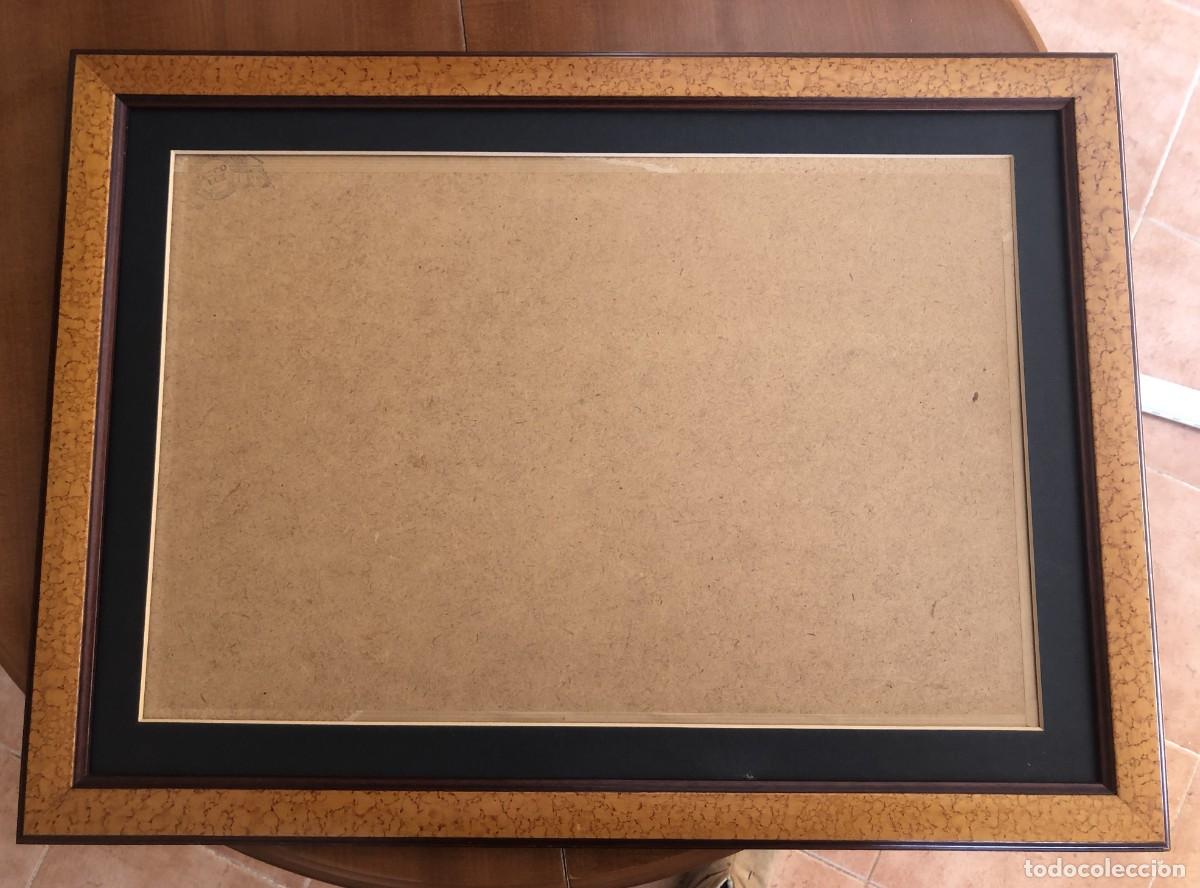 Segunda mano: Marco de madera de ra&iacute;z 67x49 cm - Foto 1
