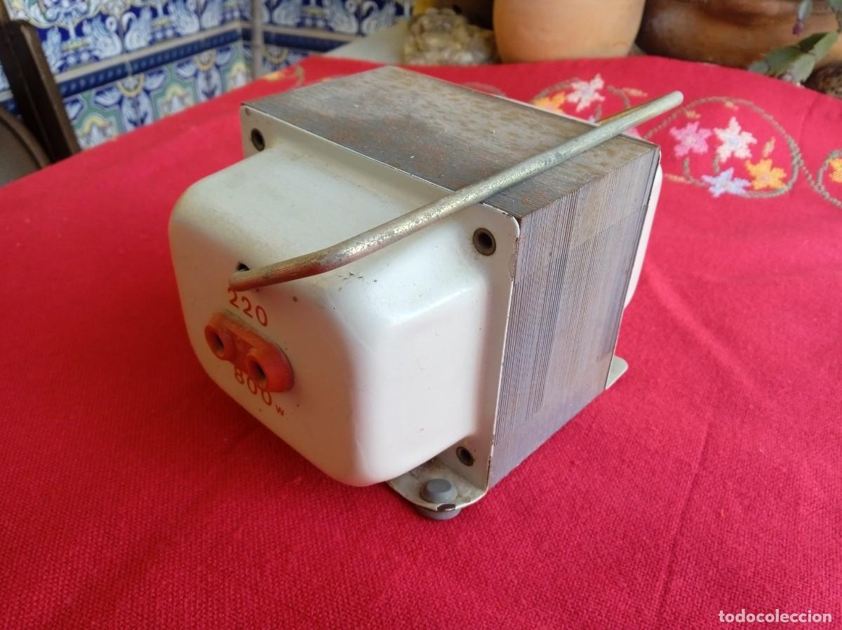 Segunda mano: Aparato Transformador de 125 a 220 800 watios - Foto 1