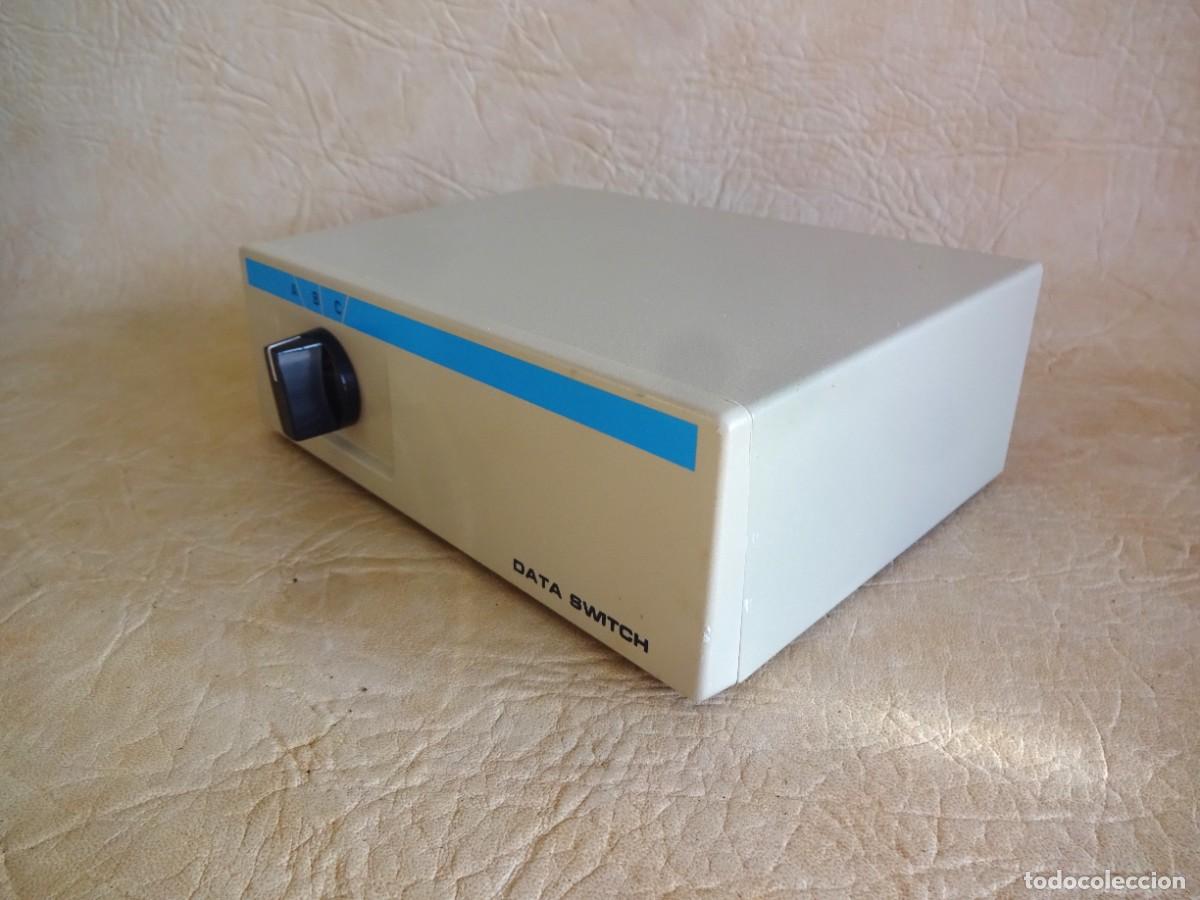 Segunda mano: caja data switch con 1 entrada y tres salidas paralelo - Foto 3