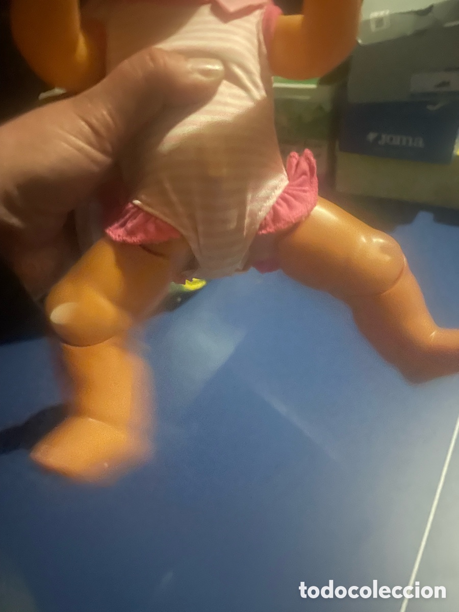 Segunda mano: Mu&ntilde;eca Nenuco nadadora con accesorios - Foto 8