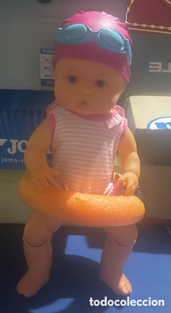 Segunda mano: Mu&ntilde;eca Nenuco nadadora con accesorios - Foto 11