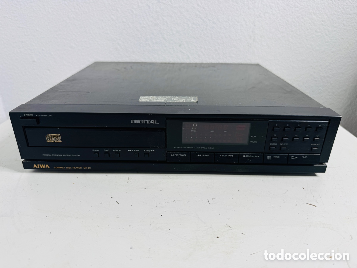 Segunda mano: Aiwa DX-D1 Compact Disc Player No Funciona - Foto 1