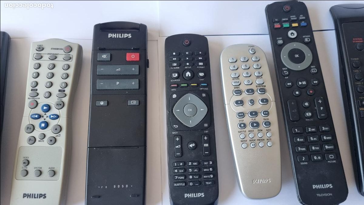 Segunda mano: Lote de 8 mandos a distancia Philips - Foto 2