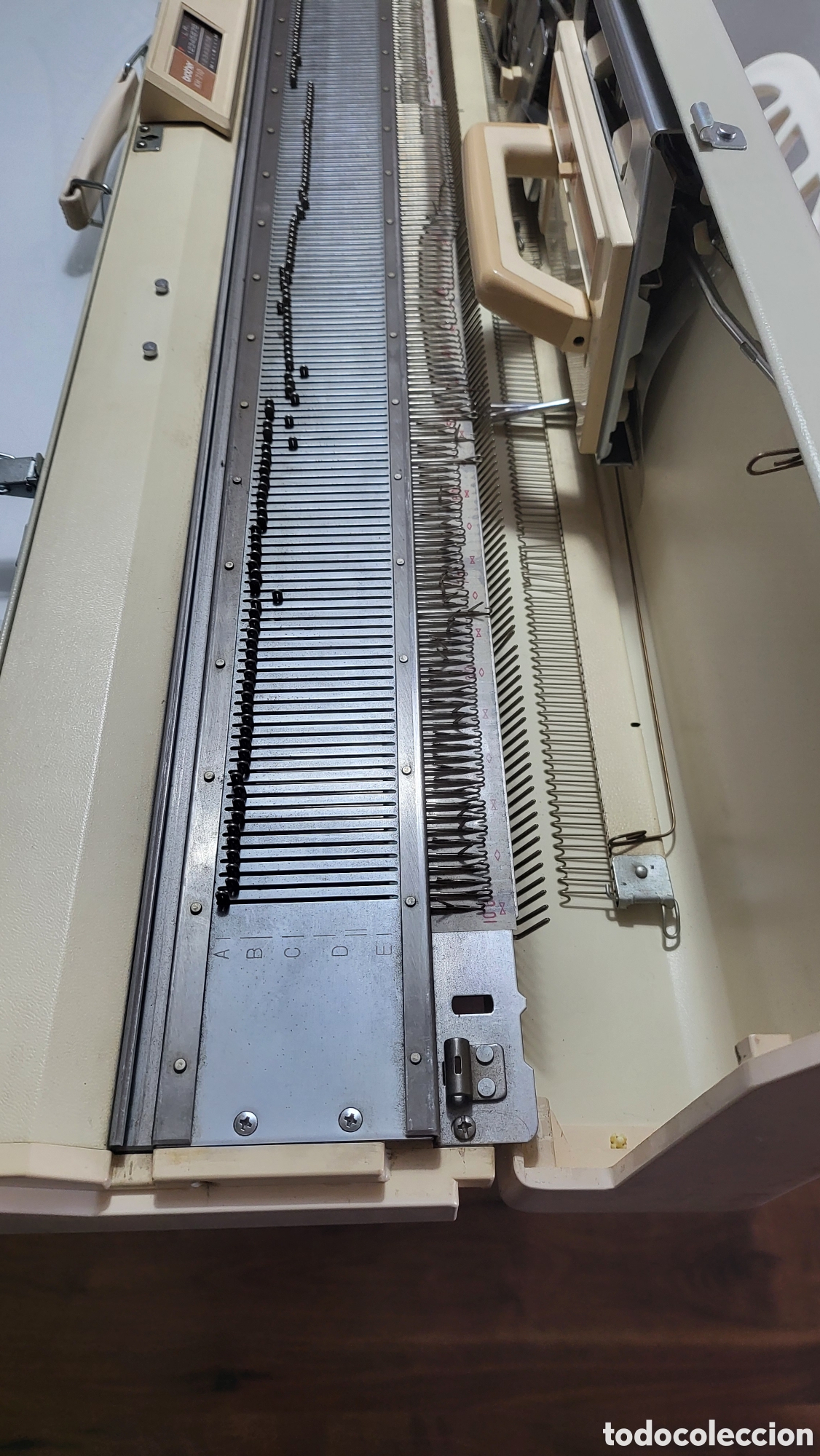 Segunda mano: TELAR TEJEDORA BROTHER KH710 - Foto 4