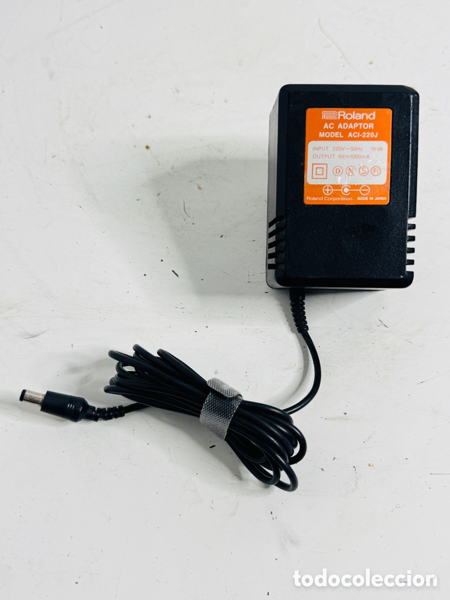 Segunda mano: Roland modelo ACI-220J Power Supply - Foto 1