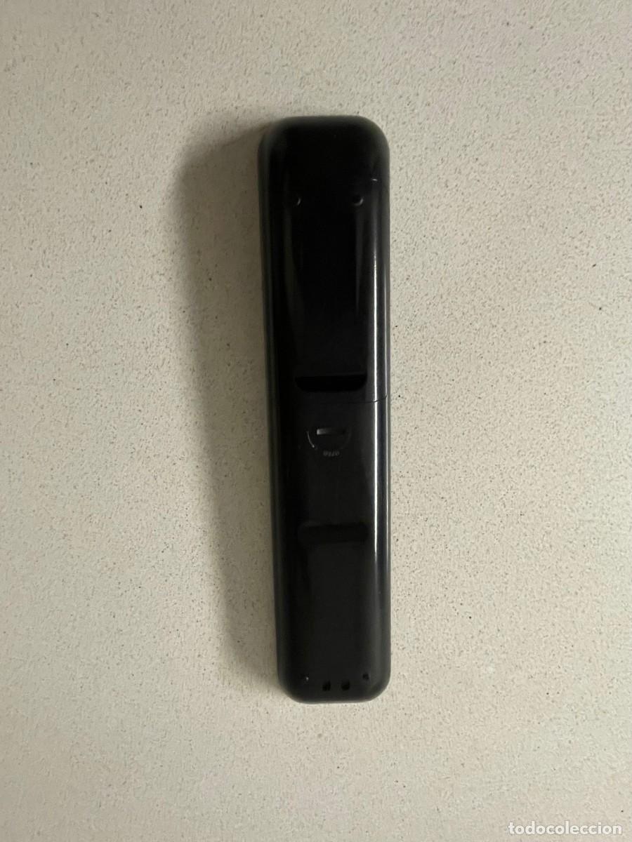 Segunda mano: Mando a distancia Philips RC4495/1 para TV - Foto 2