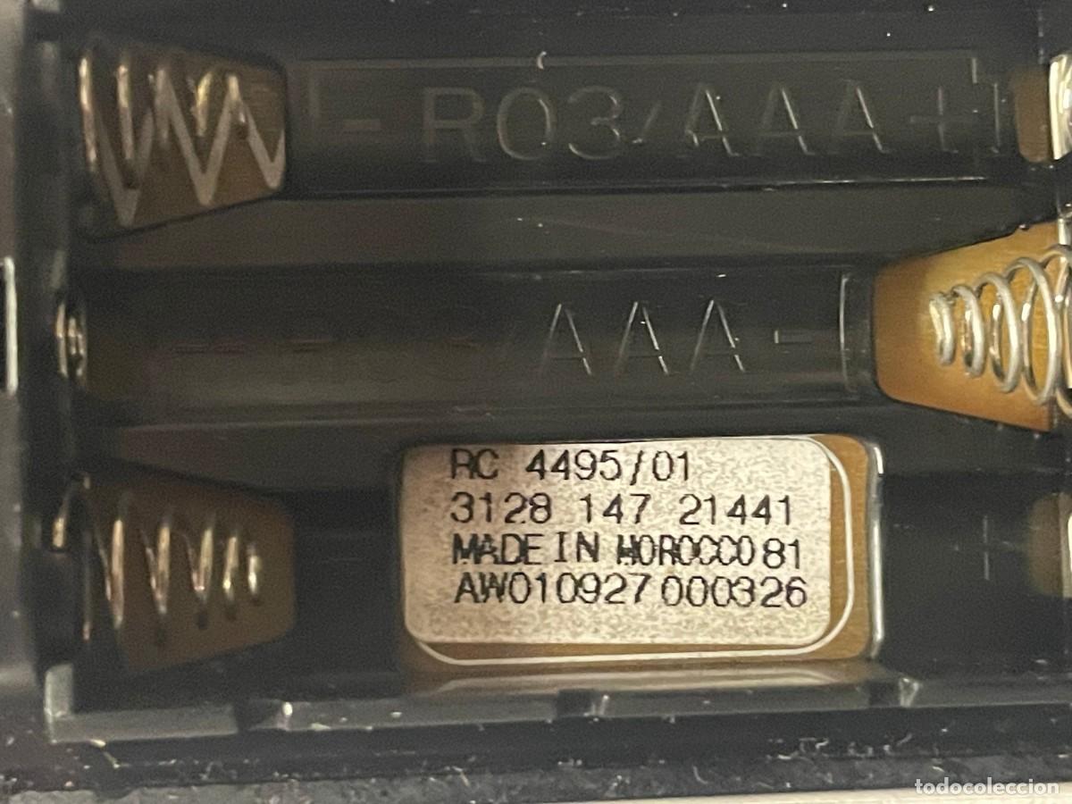 Segunda mano: Mando a distancia Philips RC4495/1 para TV - Foto 3