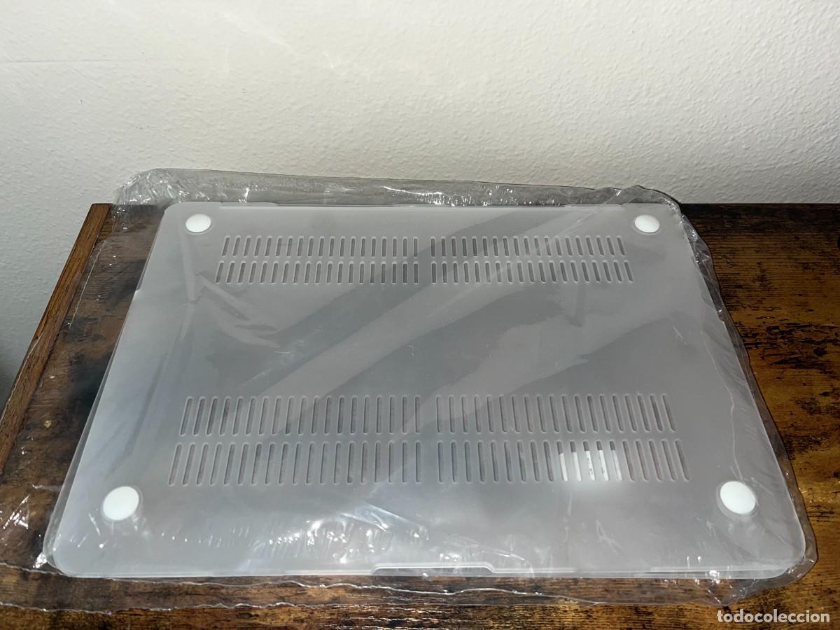 Segunda mano: Funda MacBook Air A1466 A1369 - Foto 1