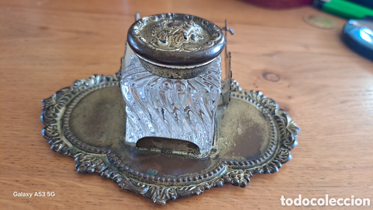 Segunda mano: Tintero antiguo de cristal y lat&oacute;n. - Foto 1