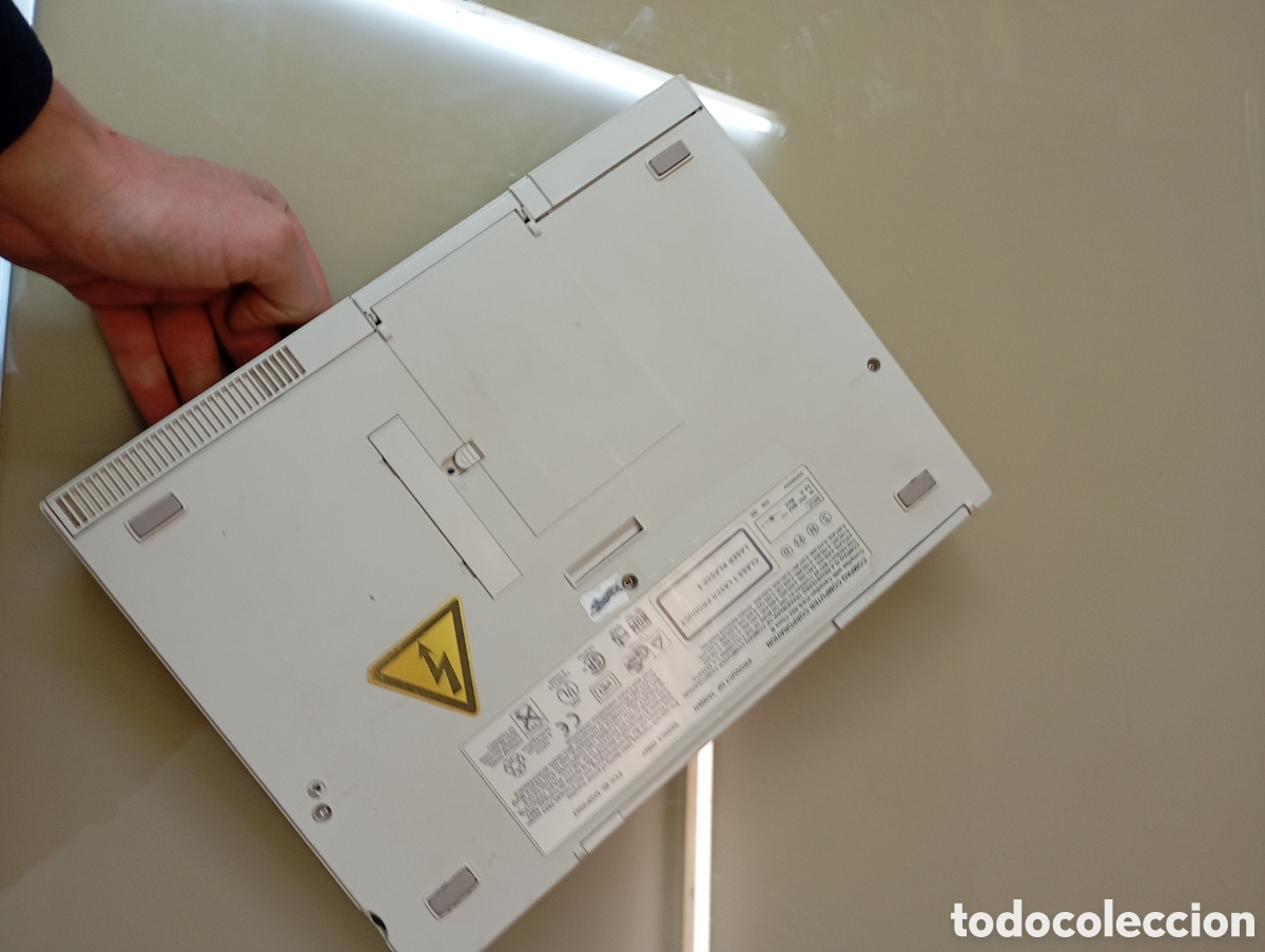 Segunda mano: Compaq 5000 Estaci&oacute;n acoplamiento - Foto 8