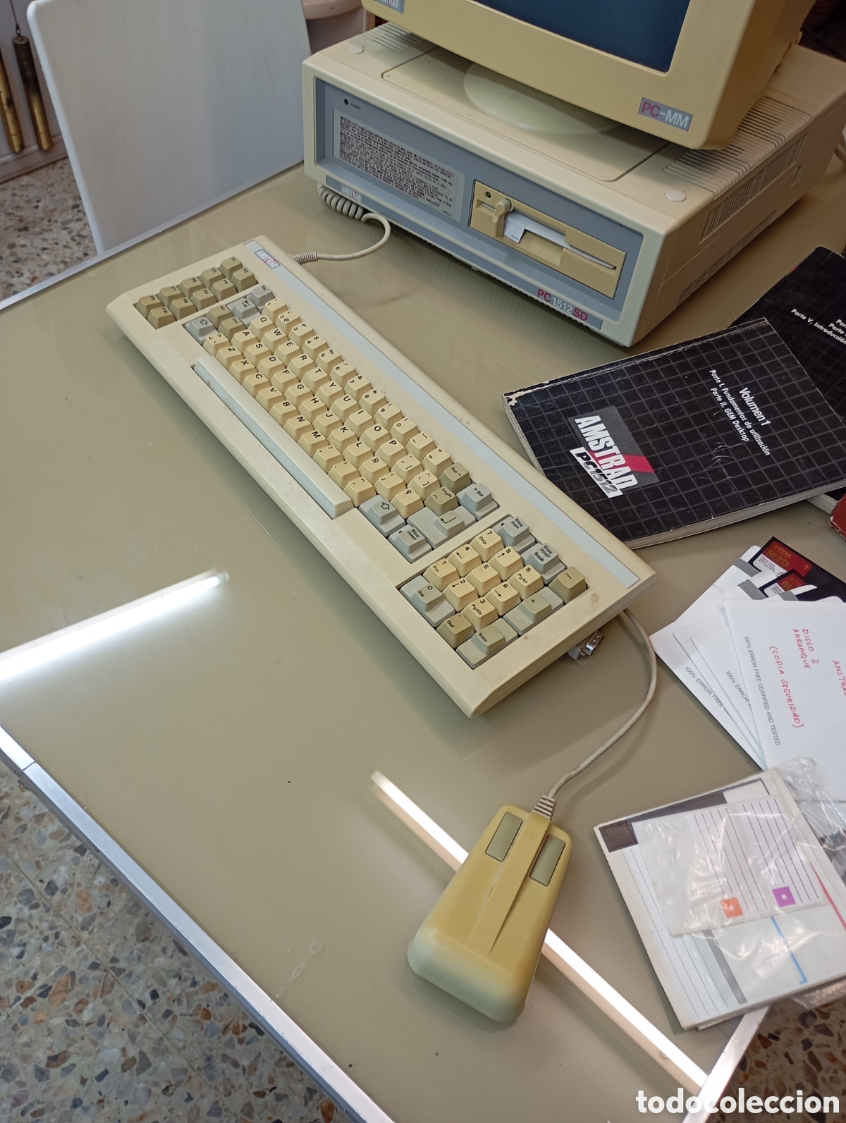 Segunda mano: Amstrad 1512 cajas, manuales, cursos, discos... - Foto 4