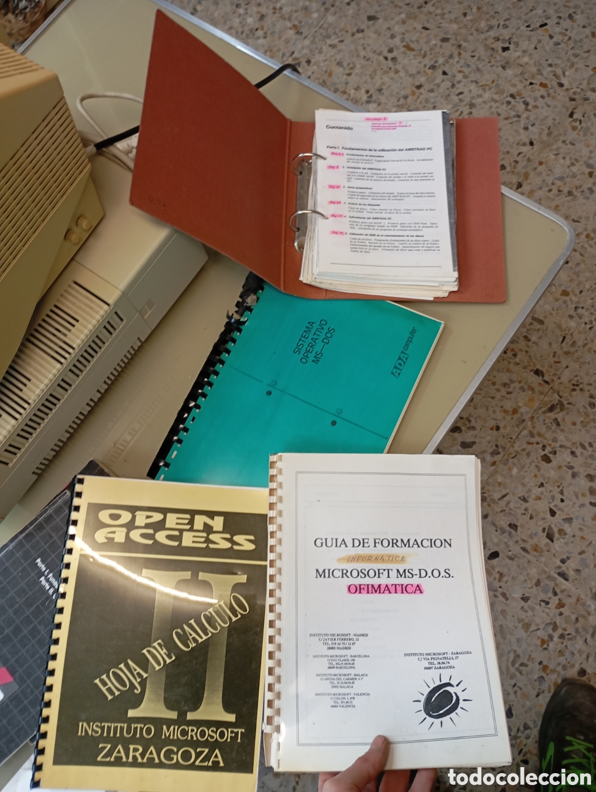 Segunda mano: Amstrad 1512 cajas, manuales, cursos, discos... - Foto 8