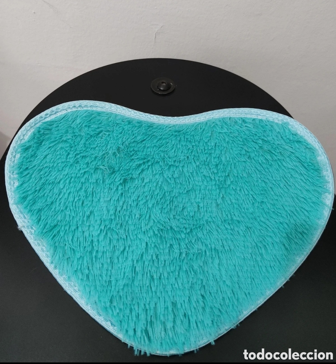 Segunda mano: Alfombra de Ba&ntilde;o con Forma de Coraz&oacute;n 1 Uso - Foto 4