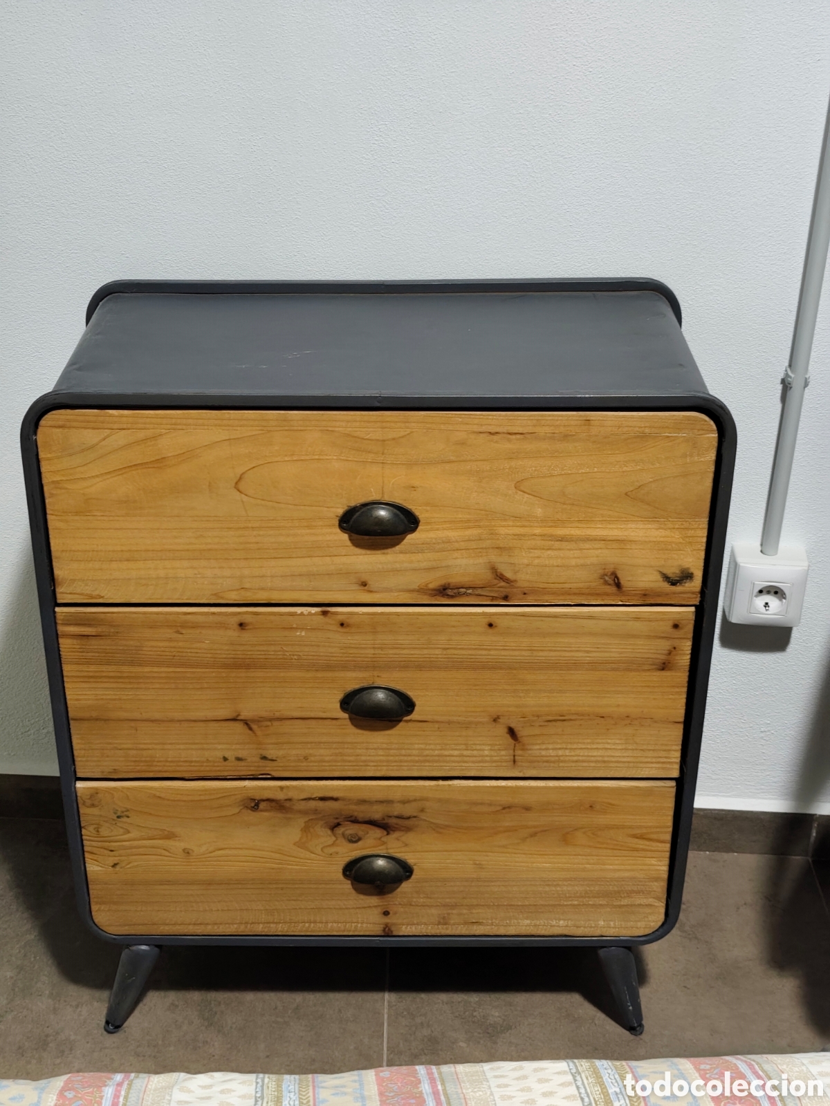 Segunda mano: Comoda industrial madera y metal Maison du Monde. - Foto 1