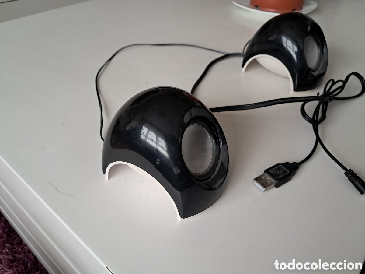 Segunda mano: ​ Mini Altavoces USB para PC/Port&aacute;til &ndash; Compactos y Funcionales - Foto 1