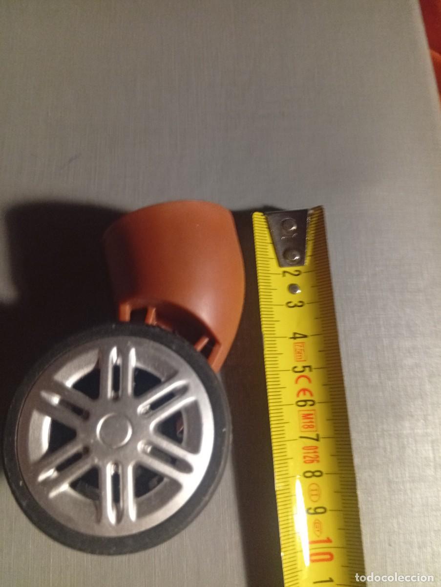 Segunda mano: Rueda de maleta.............. - Foto 7