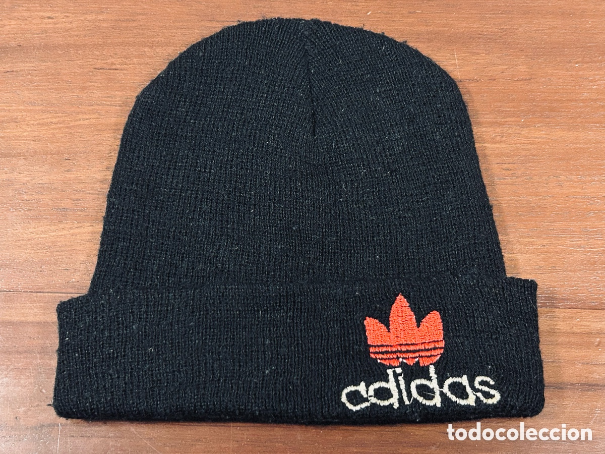 Segunda mano: GORRO ADIDAS DE LANA CON VUELTA - Foto 1
