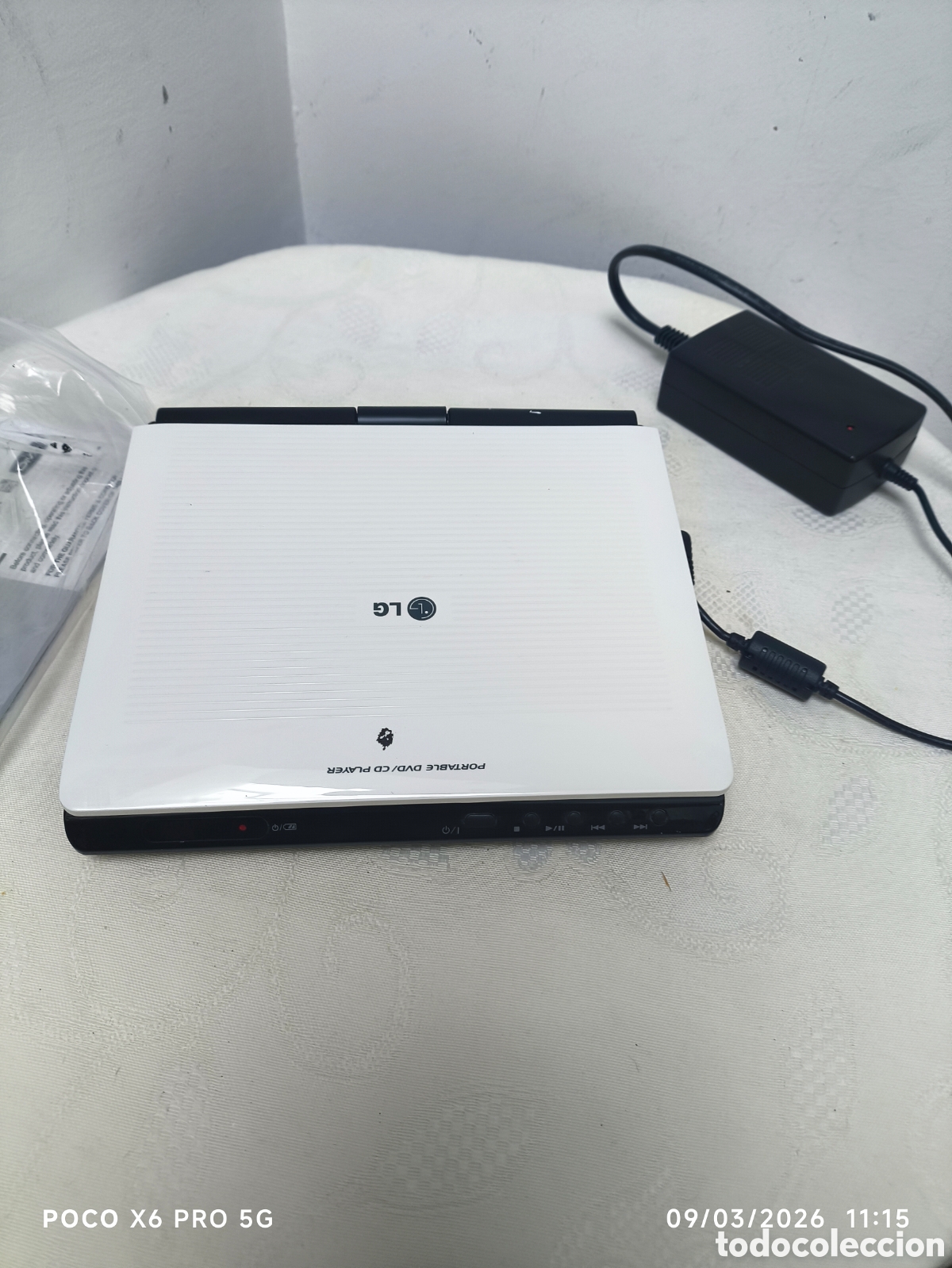 Segunda mano: reproductor de DVD/CD port&aacute;til de la marca LG - Foto 4