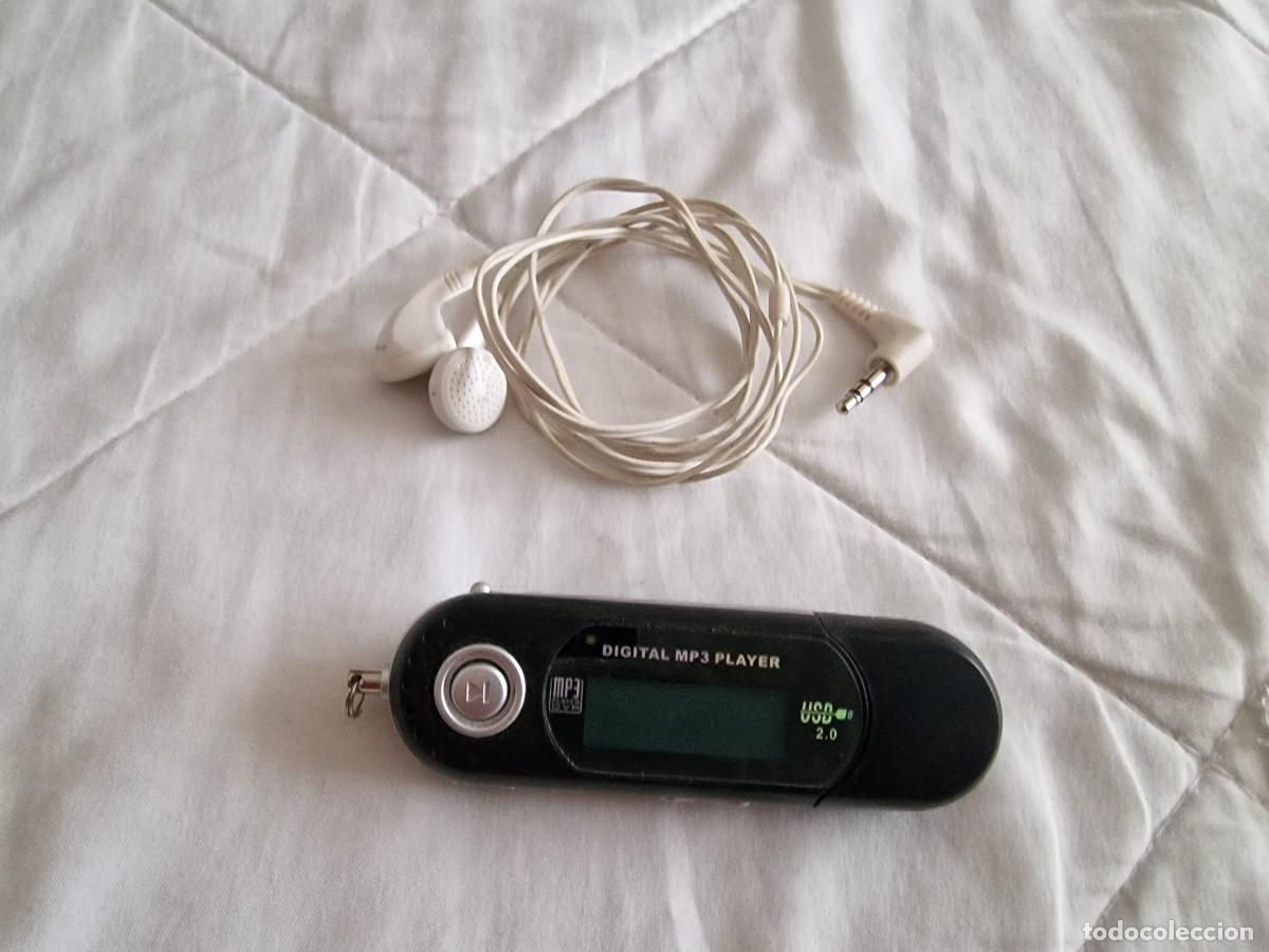 Segunda mano: Lote 2703. Digital MP3 player, con USB 2.0. Funciona - Foto 1