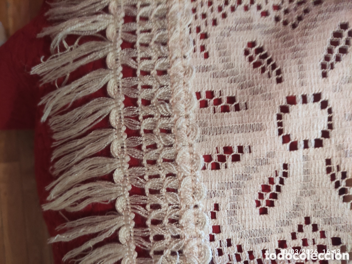 Segunda mano: Colcha antigua tipo crochet beige - Foto 4