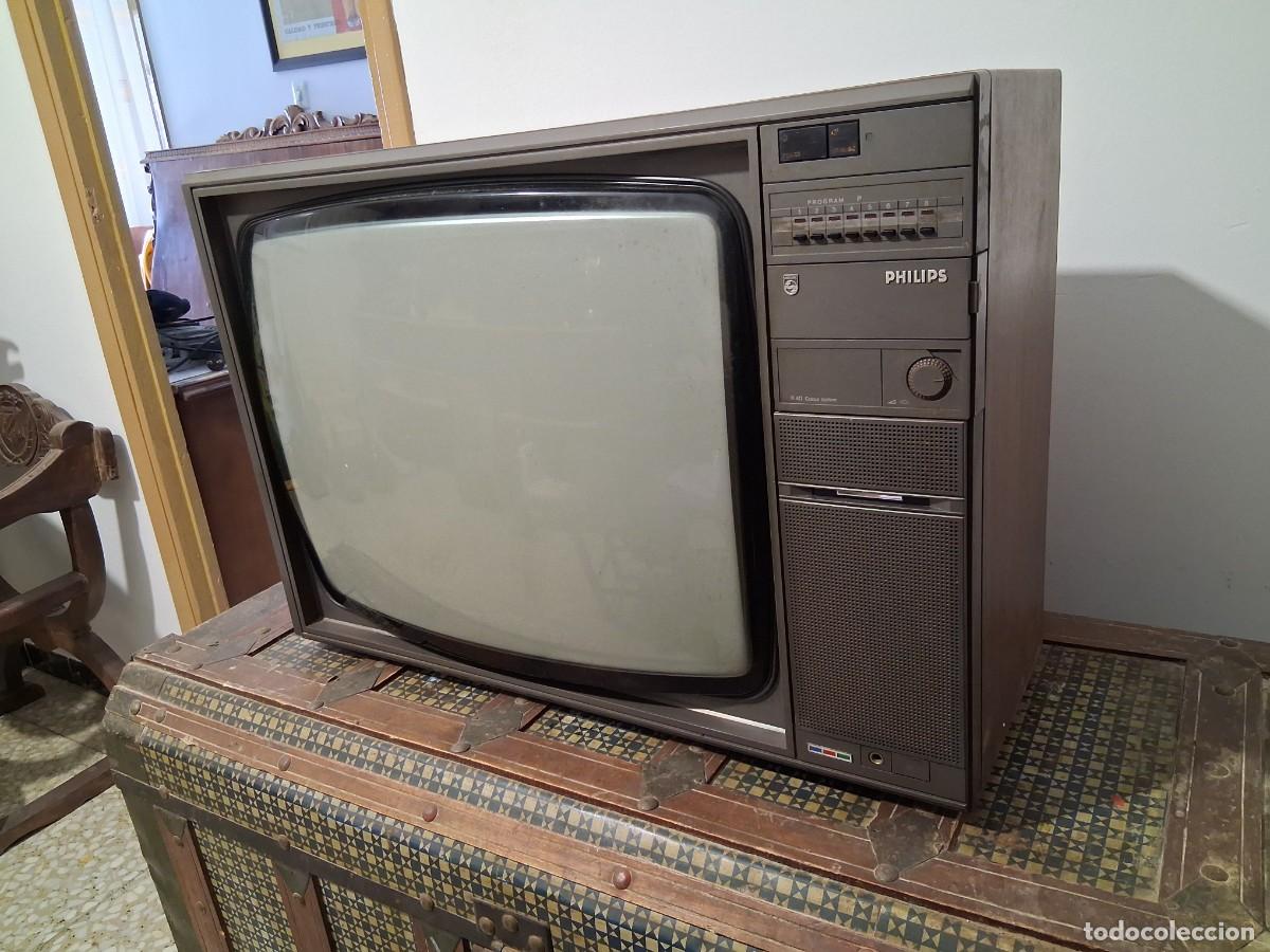 Segunda mano: Televisor televisi&oacute;n Philips K40 K 40 vintage - Foto 1