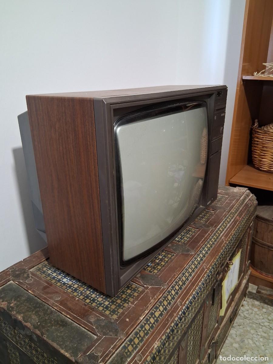 Segunda mano: Televisor televisi&oacute;n Philips K40 K 40 vintage - Foto 5