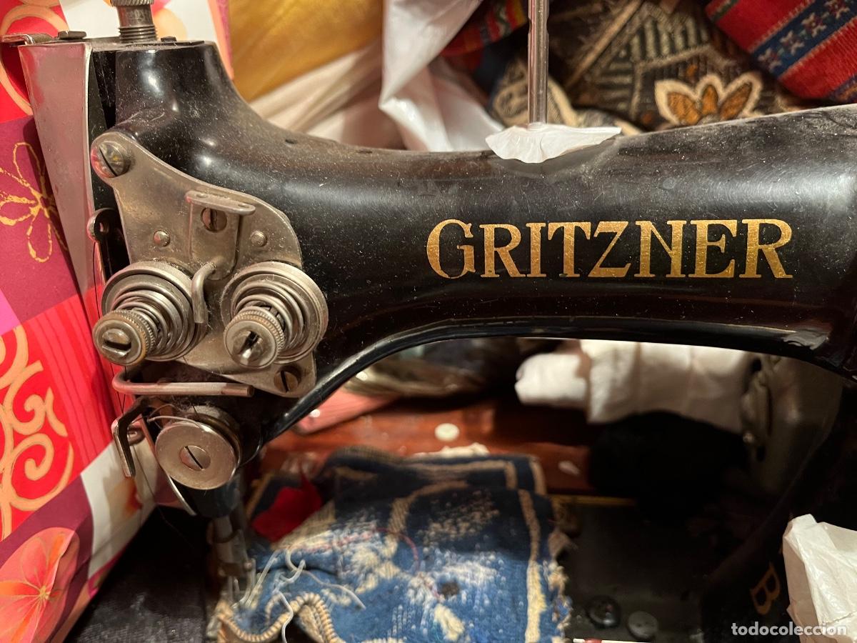 Segunda mano: M&aacute;quina de coser antigua GRITZNER - Foto 1