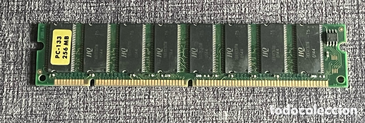 Segunda mano: Memoria RAM 256MB PC133 SDRAM - 168-Pin DIMM - Desktop Retro Computing - Foto 1