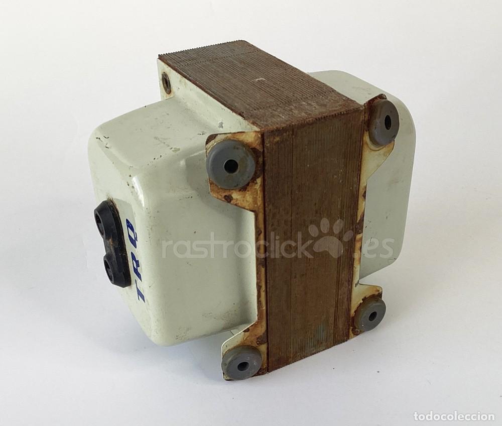 Segunda mano: Autotransformador TRQ 300W 125-220V - Foto 5