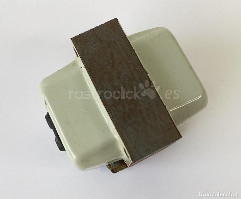 Segunda mano: Autotransformador TRQ 300W 125-220V - Foto 6