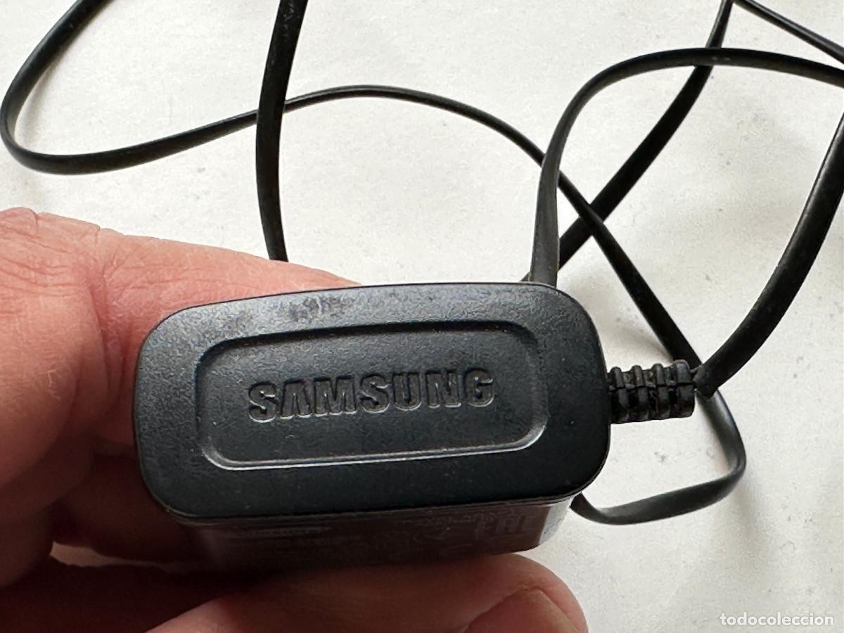 Segunda mano: CARGADOR SAMSUNG PARA TELEFONO O TABLET - Foto 1