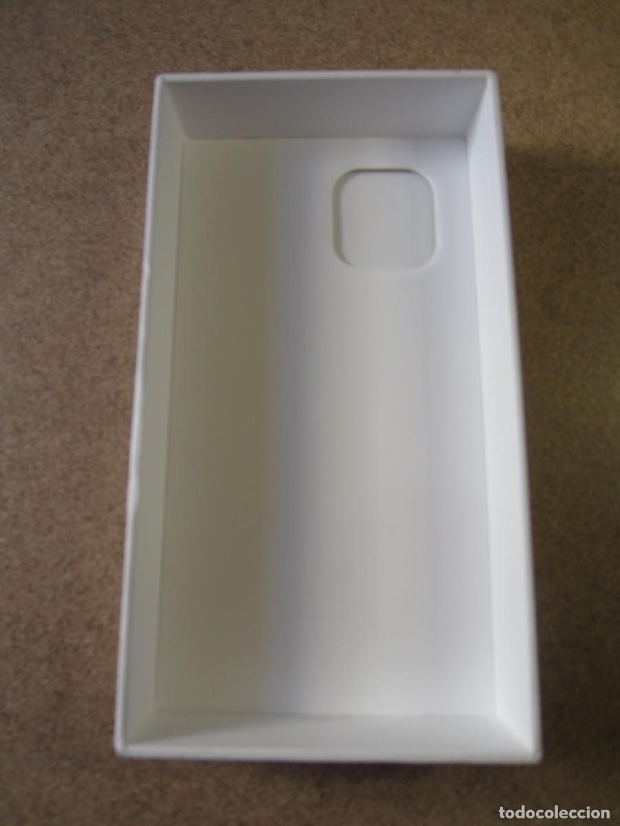 Segunda mano: CAJA VACIA iPhone 12 Black 128 GB - Foto 5