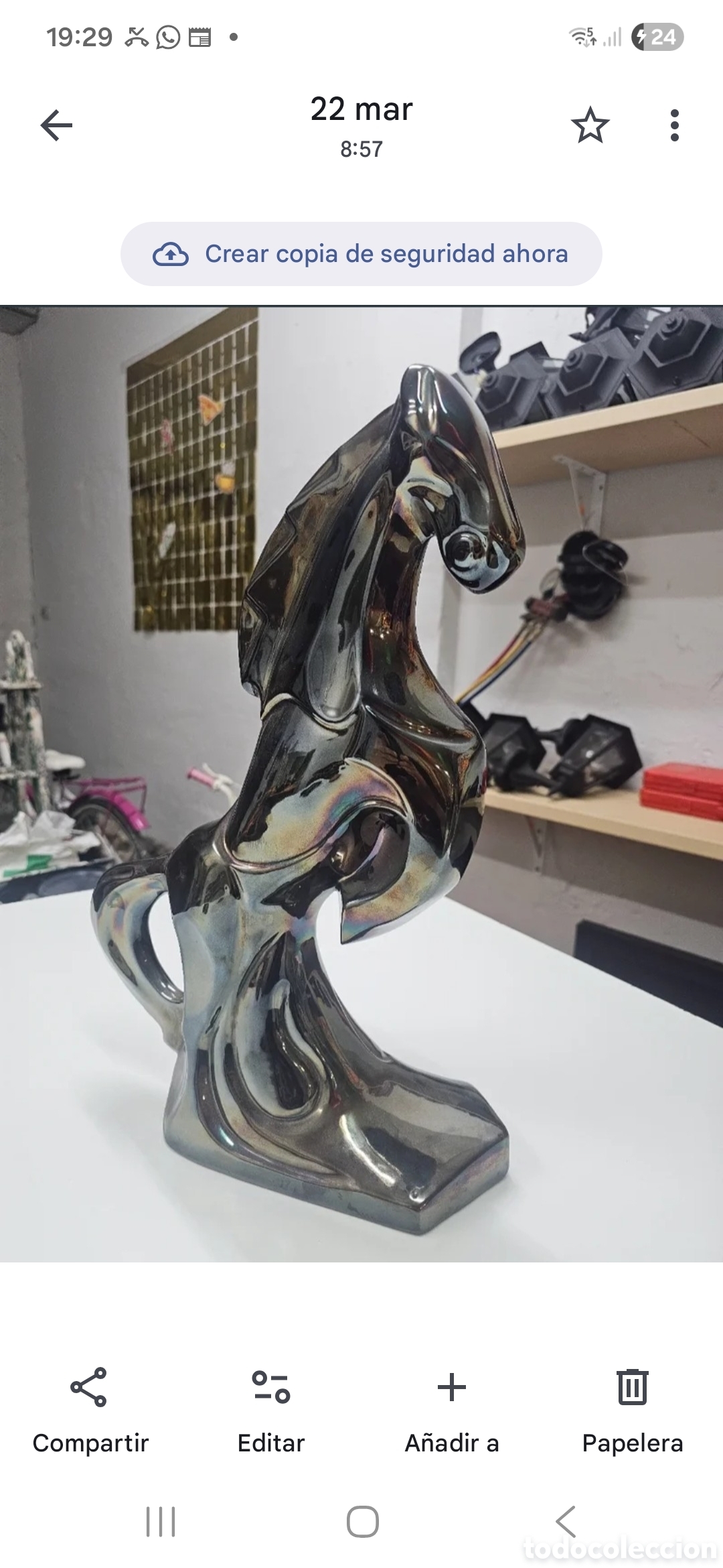 D'Occasion: Figura de caballo rampante