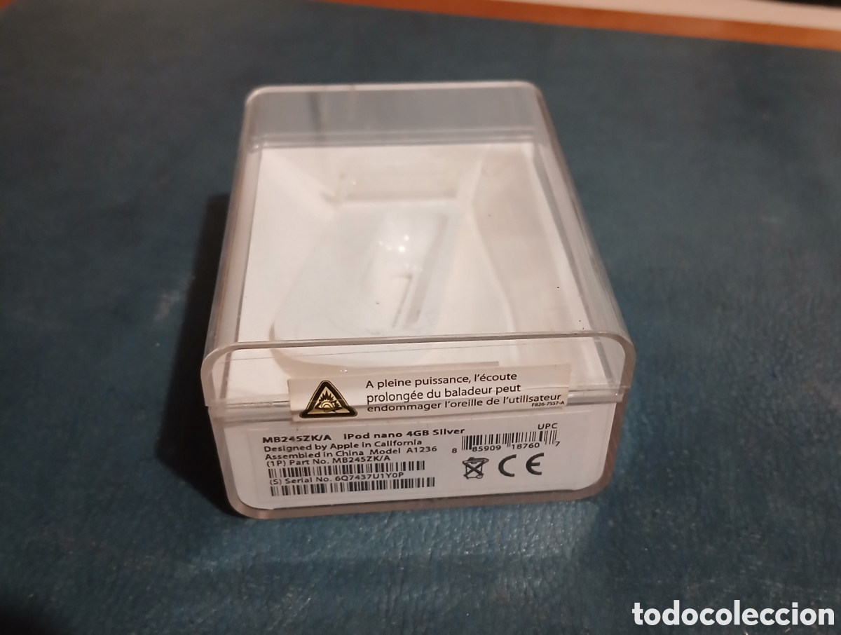 Segunda mano: Estuche iPod nano Apple - Foto 2