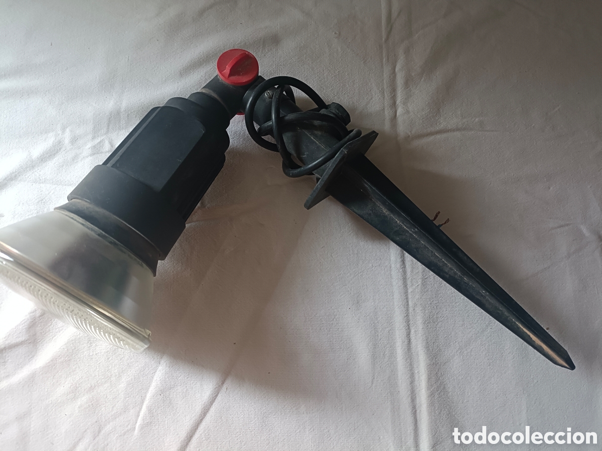 Segunda mano: Soporte bombilla para exterior - Foto 1