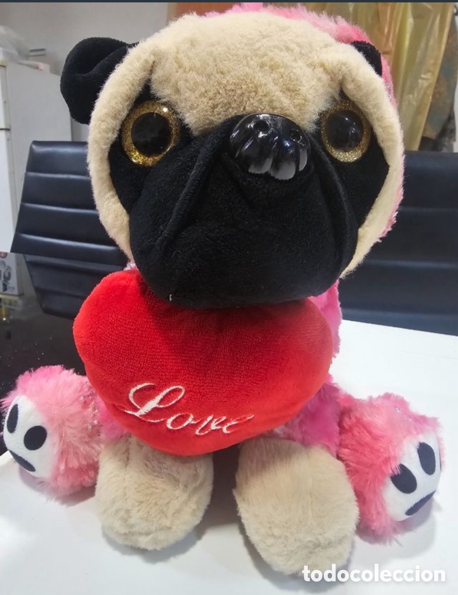 Segunda mano: Peluche de bulldog, coraz&oacute;n rojo - Foto 1