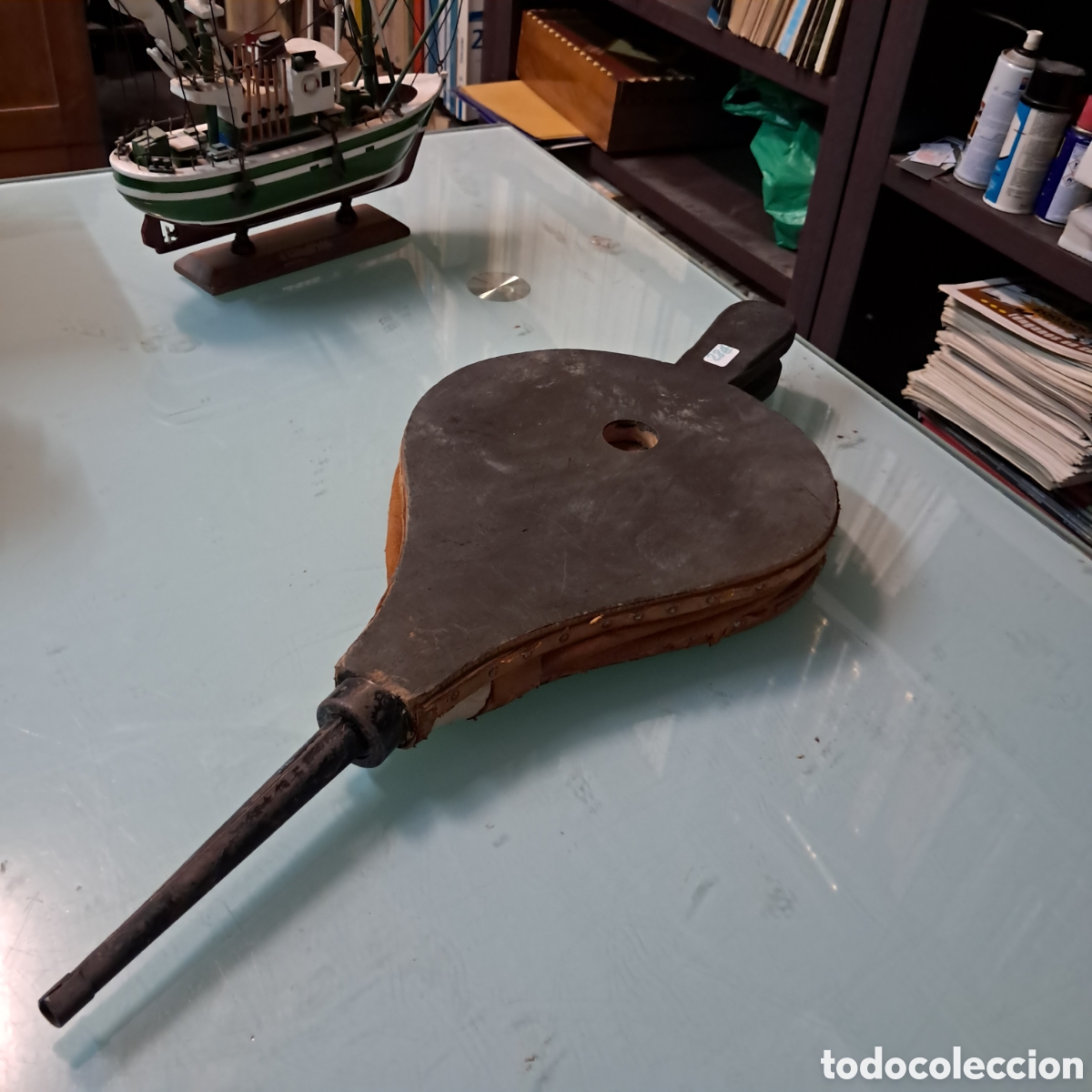 Segunda mano: Fuelle antiguo de chimenea funciona perfectamente - Foto 1