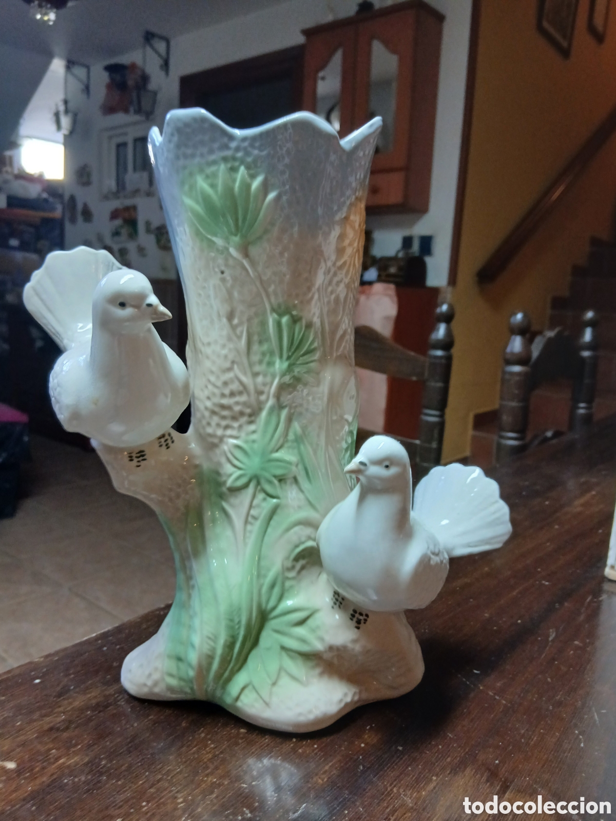 Segunda mano: Antiguo jarr&oacute;n de palomas - Foto 1