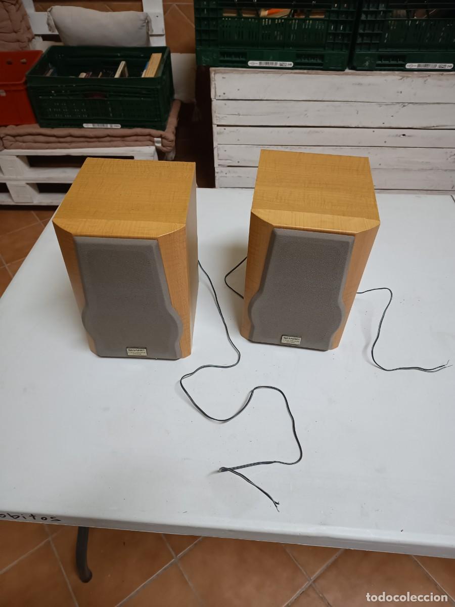 Segunda mano: Dos altavoces sharp. - Foto 1