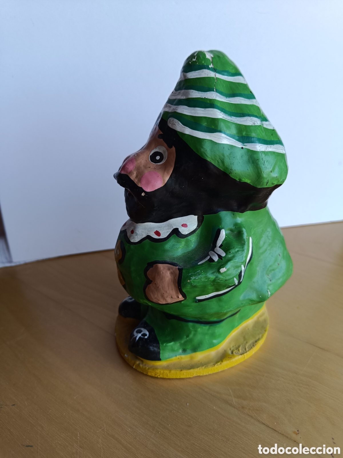 Segunda mano: Figura de enanito en cart&oacute;n. - Foto 2