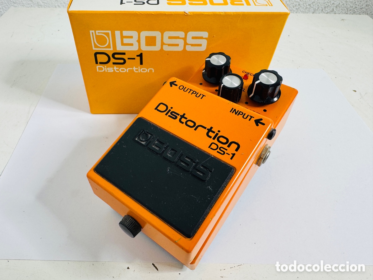 Segunda mano: Boss DS-1 Distortion Guitar Effects Pedal - Foto 6