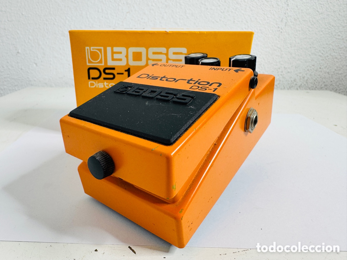 Segunda mano: Boss DS-1 Distortion Guitar Effects Pedal - Foto 7